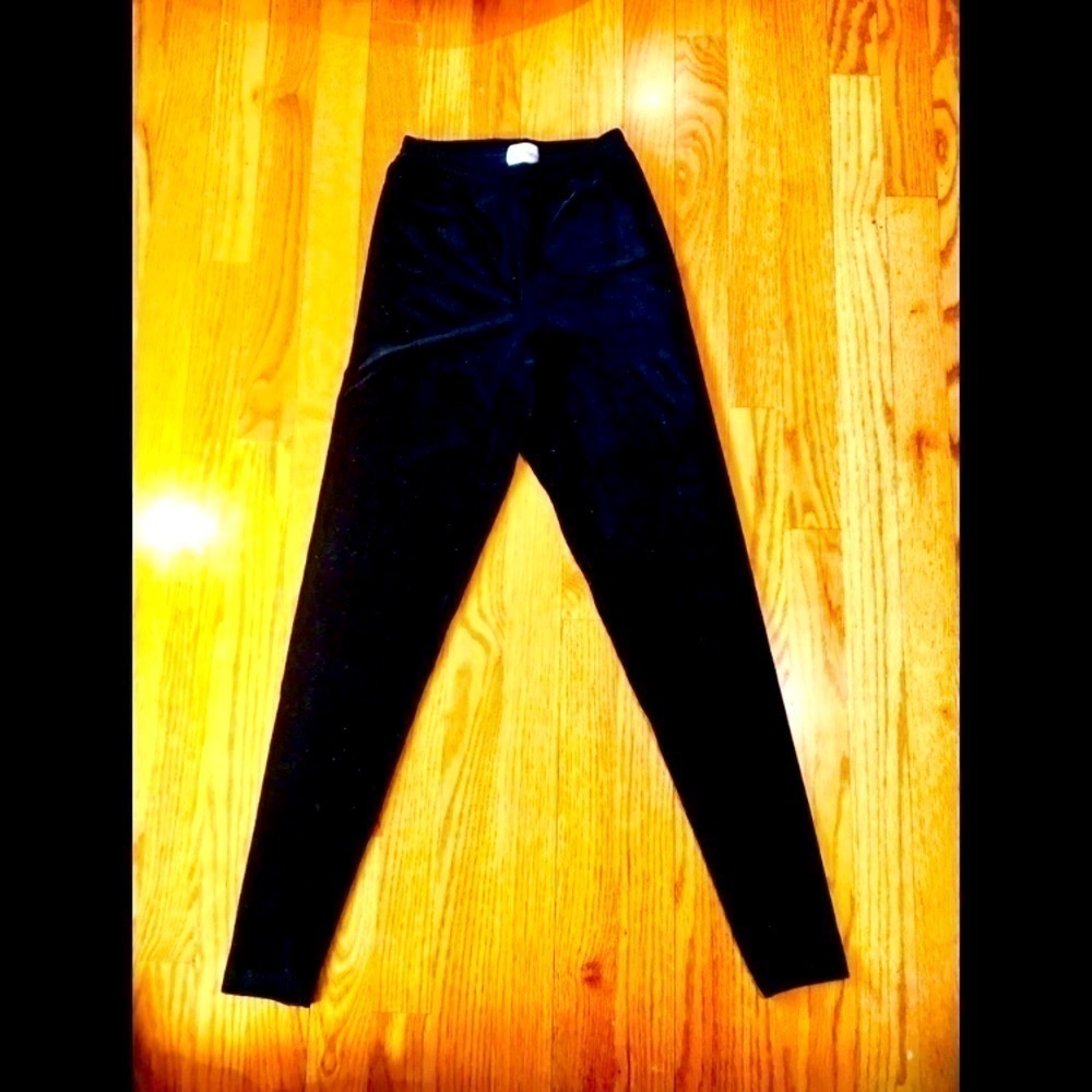 Nieman Marcus Velour Fabric Rich Pants Size Medium​